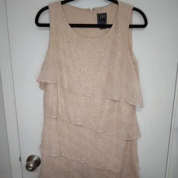 jh evenings dress Jh Evenings | Dresses | Jh Evenings Light Pink Sparkling Gold Glitter  Ruffle Sleeveless Dress Size